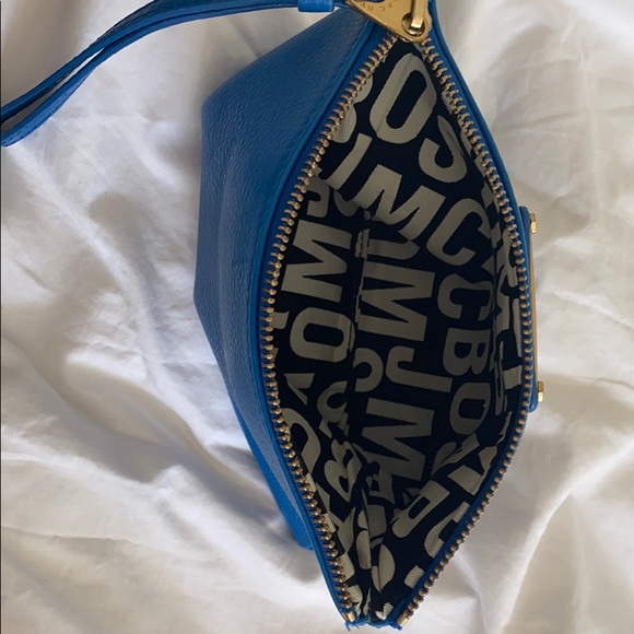 Perfect condition Marc by Marc Jacobs wristlet - Picture 2 of 4